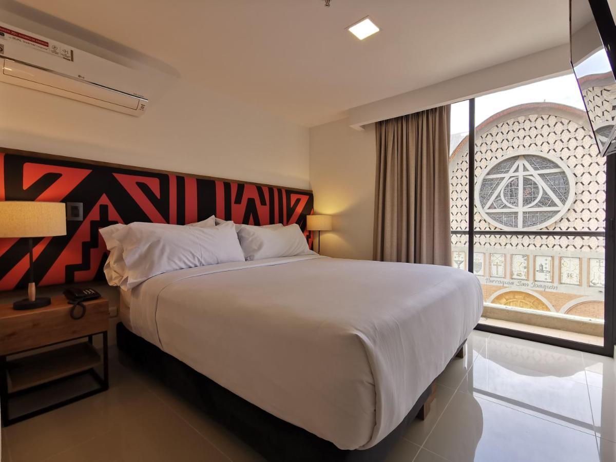 Origen Local Suites Medellín Buitenkant foto