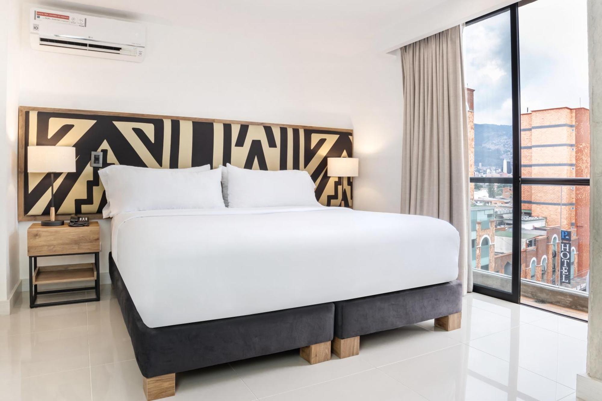 Origen Local Suites Medellín Buitenkant foto